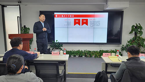 副總經(jīng)理張偉介紹2022資產(chǎn)運(yùn)營二部重點工作.jpg